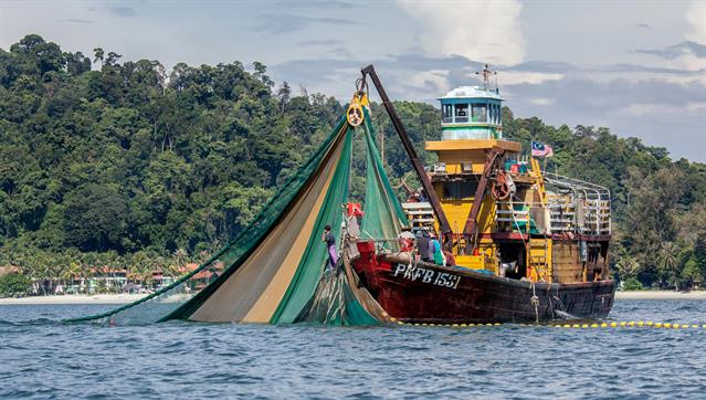 Typisches malaysisches Fischerboot in Pangkor.
